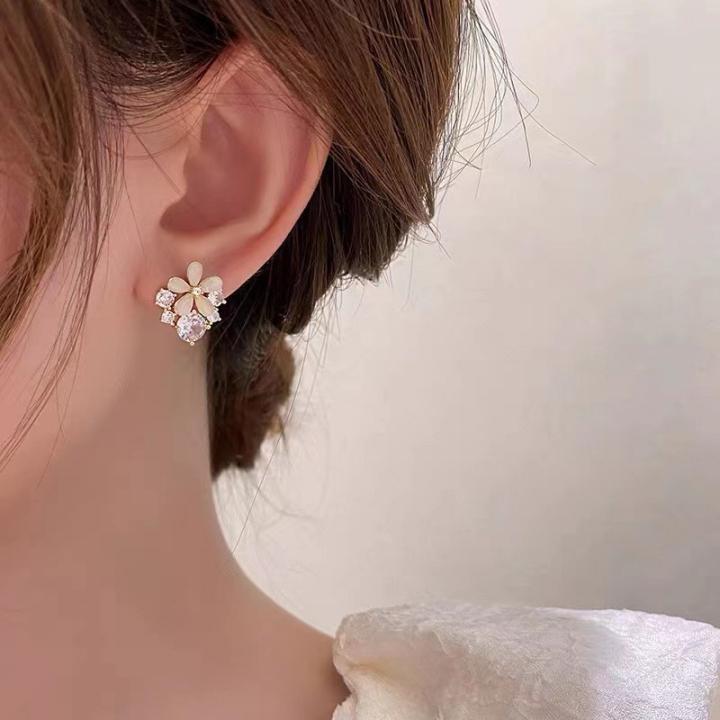 데이지 귀걸이