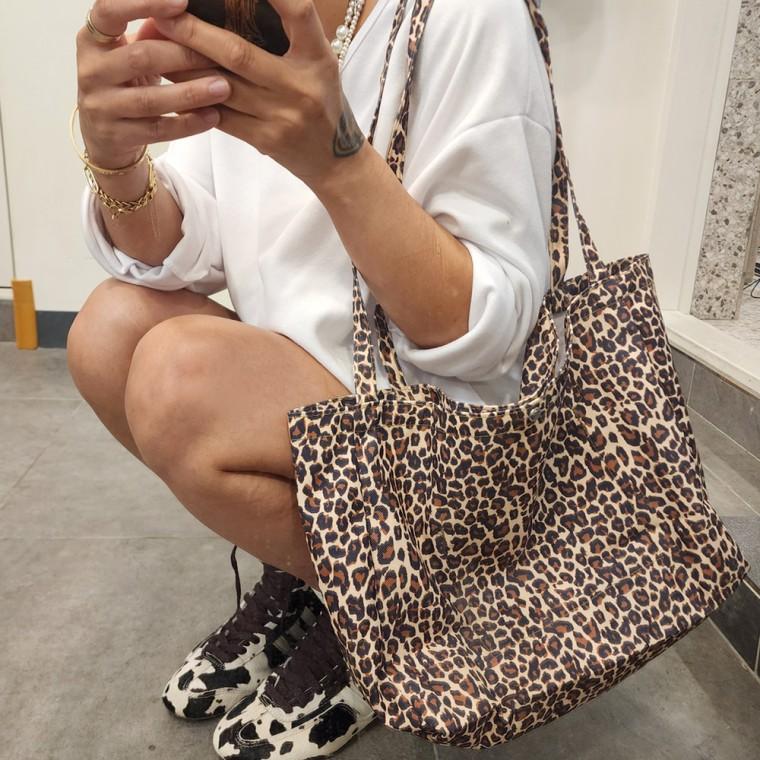 레오파드 에코 쇼퍼백