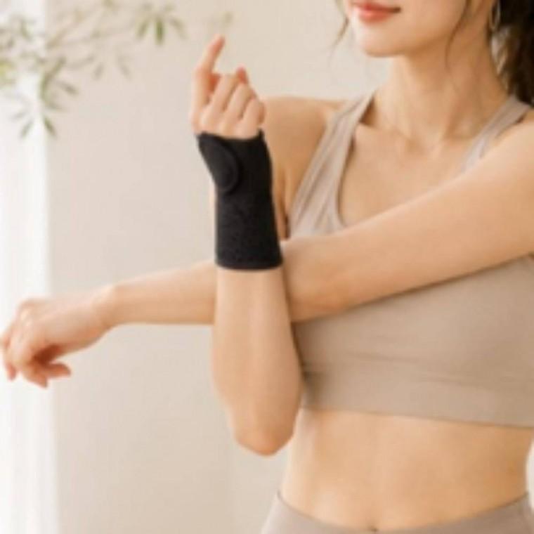 지지판 서포터 아대 손목보호대 컴퓨터작업 집안일 손목 운동