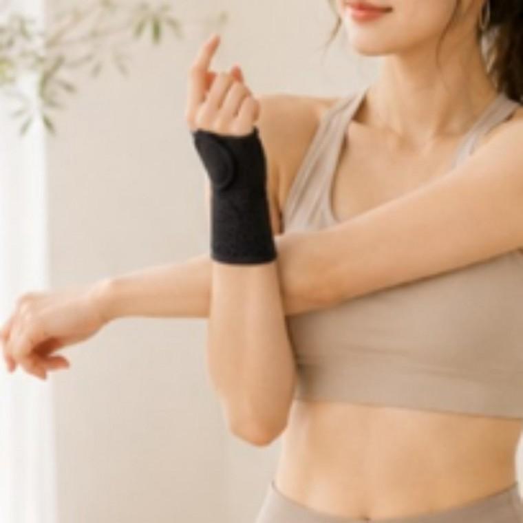 컴퓨터작업 집안일 운동 지지판 손목보호대 아대 손목 서포터